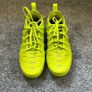 Nike air max color is neon green.